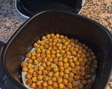 Foto del paso 2 de la receta: Snack de garbanzos en airfryer