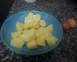 Foto del paso 1 de la receta: Puré de patatas y huevo