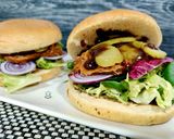 Foto del paso 5 de la receta: "Burger" de pulled pork con salsa barbacoa y bourbon