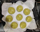 A picture of step 11 of Baked Bathua Aloo Kachori.