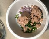 صورة لخطوة 1 من وصفة كرات اللحم مع الرز بالخضار 🍛