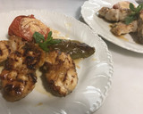 Foto del paso 8 de la receta: Rape en aliño de miel y mostaza, a la plancha, con tomate y pimiento rellenosde arroz y hierbas