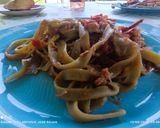 Foto del paso 6 de la receta: Fetuccini de espinacas con txangurro en salsa de tomate y txangurro con encurtidos
