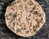 A picture of step 4 of Garlic Paratha.