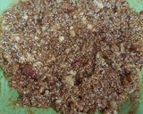 A picture of step 2 of Winter special chikki.