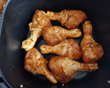 Foto del paso 7 de la receta: Muslitos de pollo especiados con cuscús en Airfryer o al horno