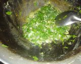 A picture of step 1 of Ravioli in pesto sauce.
