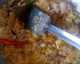 A picture of step 4 of Dahi chicken (yogurt chicken).