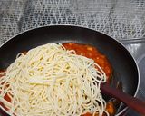Foto langkah ke 4 dari resep 06. SPAGHETTI SOSIS BOLOGNISE.