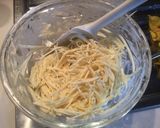Foto del passaggio 2 della ricetta Insalata di sedano rapa (céleri rémoulade)