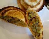 A picture of step 7 of Flying Saucer Sandwich.