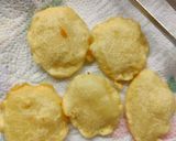 Foto del passaggio 5 della ricetta Ciliegine di mozzarella al profumo di erbe aromatiche