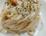 Foto del passaggio 6 della ricetta Spaghetti alla crema di ricotta tonno e prezzemolo