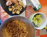 Pas rețetă Paste integrale cu pui, brocolli și ciuperci 1 fotografie