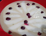 Foto del paso 4 de la receta: Tarta de pera con cerezas