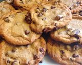 A picture of step 5 of Chocolate chip cookies .