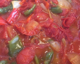 Foto del paso 2 de la receta: Salsa de tomate y pimientos 🍅 🫑