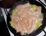 Foto del paso 2 de la receta: Pollo, ensalada y huevo HECHO AL AGUA, SII AL AGUA🥰