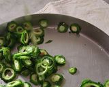 A picture of step 4 of Karela Chips.