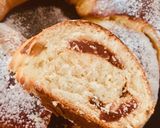 Foto del paso 8 de la receta: PAN ROSCA 🥯🧉🍩🧉RELLENO 1)MEMBRILLO Y COCO— RELLENO 2)PASAS DE UVA Y COCO—(MASA DULCE)🧉🍩🧉🥯🧉