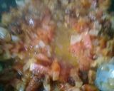 Foto del paso 2 de la receta: Chorizo a la pomarola con carne