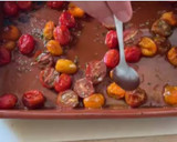 Foto del paso 4 de la receta: Huevos al horno con tomates cherry