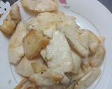Hình bước làm 5 của món Gà xào thơm cay
