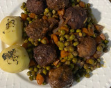 Foto del paso 10 de la receta: Albóndigas en salsa de vino tinto y patatas aromatizadas con albahaca 🌿