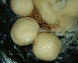 A picture of step 4 of #left over sugarsyrup meetha puri.