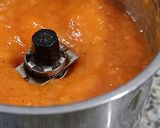 A picture of step 3 of Sweet Papaya -Orange Shots.