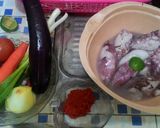 Foto langkah ke 1 dari resep Cumi Asam Pedas Hasibuan.