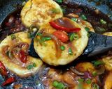 Foto langkah ke 5 dari resep Telur kecap mantul.