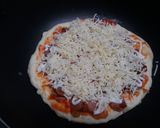 Foto langkah ke 11 dari resep Pizza teflon simpel.