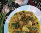 A picture of step 8 of Karhi pakore.