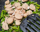 Foto del paso 6 de la receta: Revuelto de espárragos y champiñones