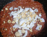 Foto del paso 1 de la receta: Empanada de hojaldre rellena de pisto, atún y huevo