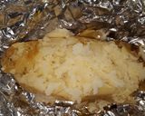 Foto del paso 3 de la receta: Papa asada al carbón 🥔