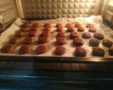 Foto langkah ke 4 dari resep Kue Kering Coklat.