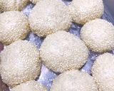 Foto langkah ke 3 dari resep Kue Bantal/Banh Tieu/Odading.