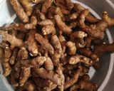 A picture of step 1 of Mangai Inji pickle.