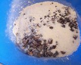 A picture of step 1 of Coconut Raisins Pancake.