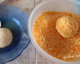 Foto langkah ke 3 dari resep Donat Sosis (donsis) krispi.