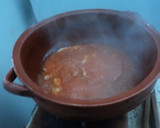Foto del paso 4 de la receta: Milanesas de pollo en salsa de cherry y chile güero encurtido y epazote las correa. México