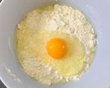 Une image de l'étape 1 de Crêpes traditionnelles françaises de Bretagne.