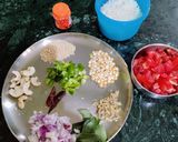 A picture of step 1 of Tomato Rice.