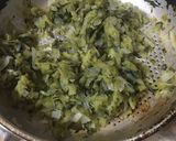 Foto del paso 2 de la receta: Zapallo relleno con suprema y pencas de acelga