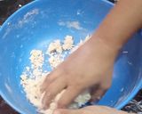 A picture of step 3 of Dosti roti.