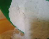 Foto langkah ke 5 dari resep Bolu Pisang Panggang 1 telur (No Mixer).