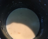 Foto del paso 4 de la receta: Tallarines con salsa blanca, champiñones y camarones
