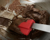 Foto del paso 3 de la receta: Keto Brownie en wafflera